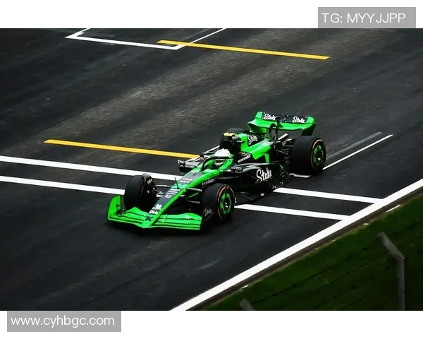 F1赛车手赛前心理调节与备战策略分析及应用